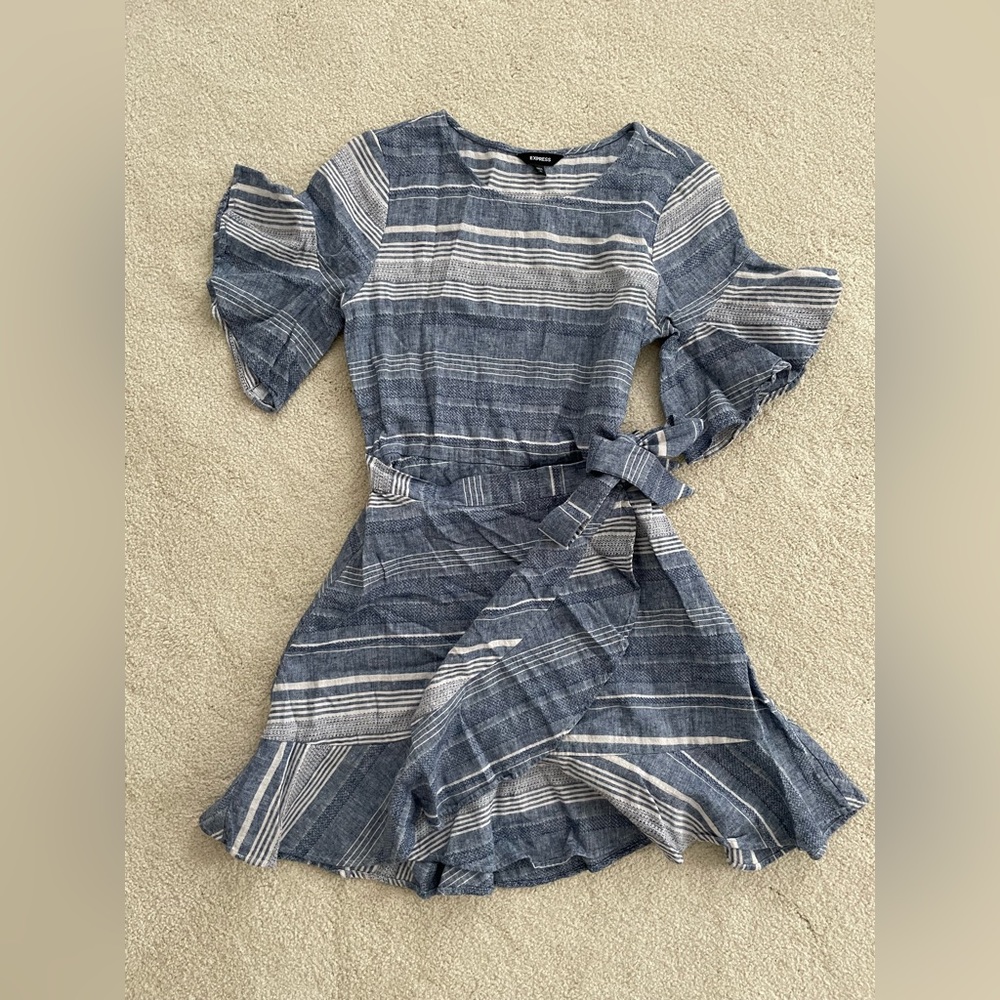 Striped blue dress with ruffles